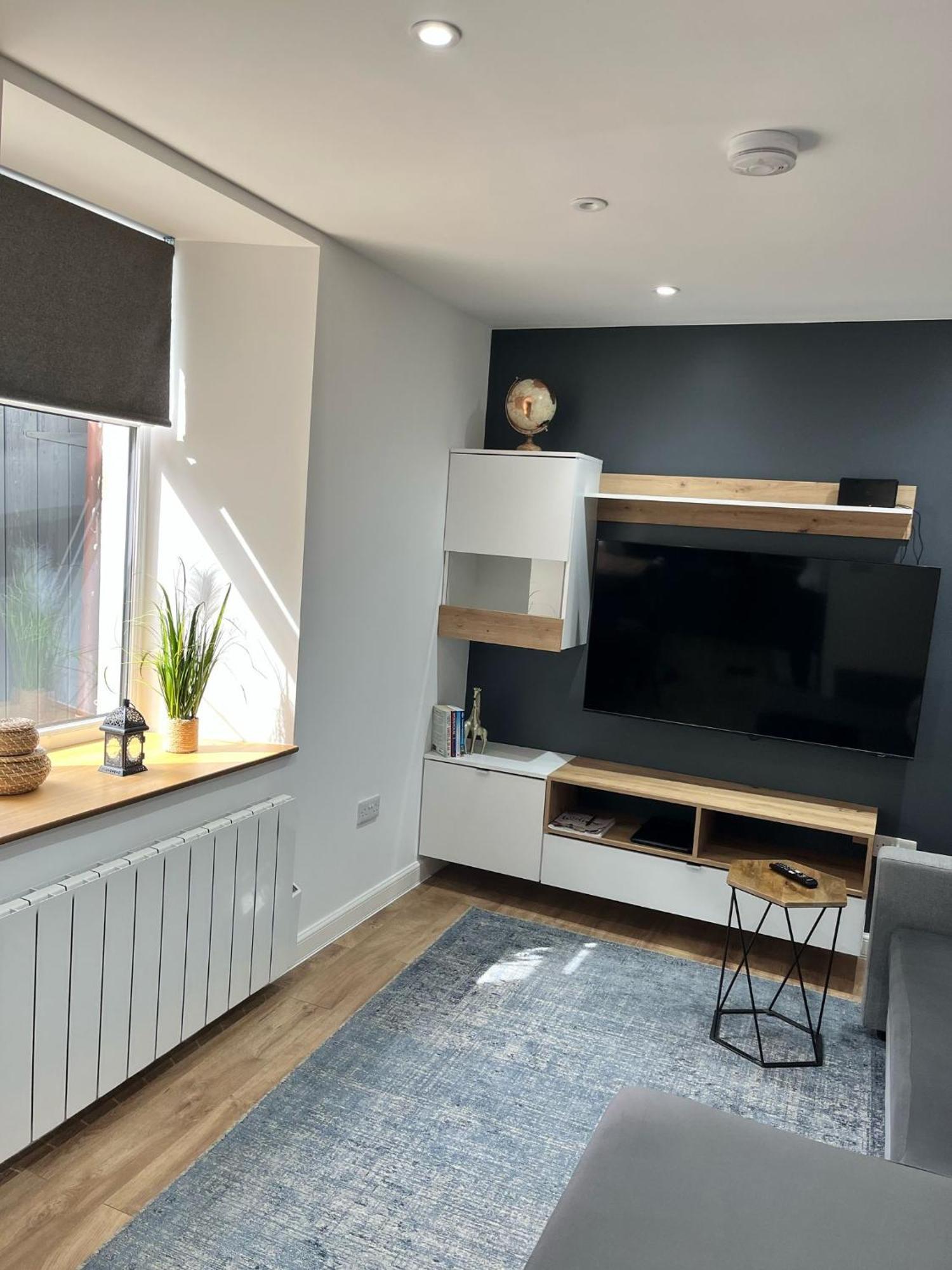 51 Innes Street Apartment Инвернесс Экстерьер фото