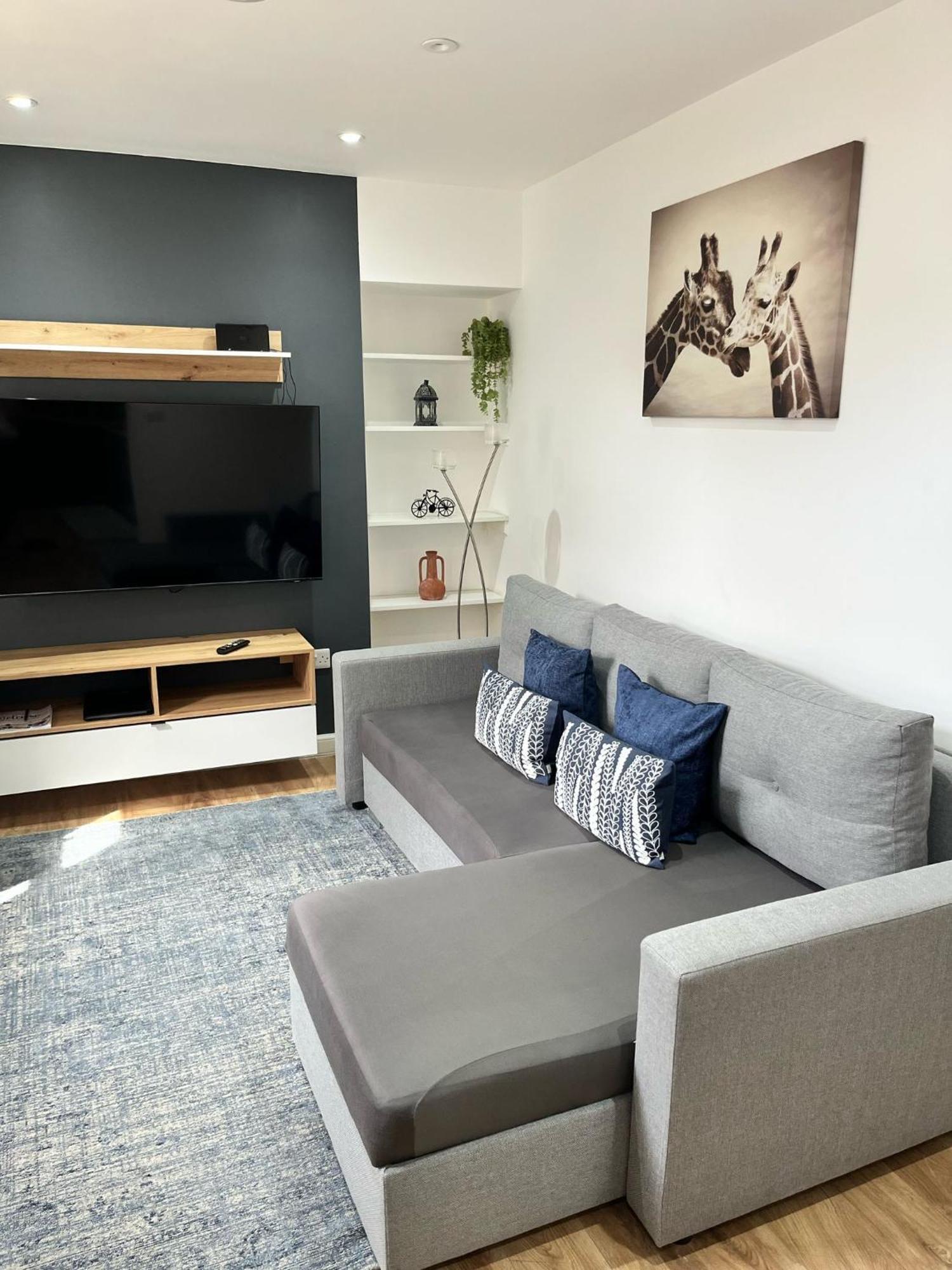 51 Innes Street Apartment Инвернесс Экстерьер фото